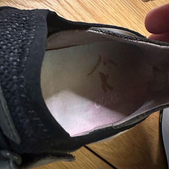 Olukai mikilua kako’o fashion shoes 8.5 - Picture 3 of 5